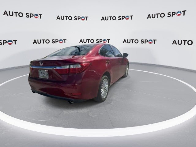 2013 Lexus ES 350 4dr Sdn