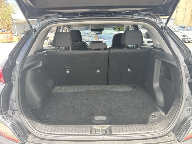 2022 Hyundai Kona SE
