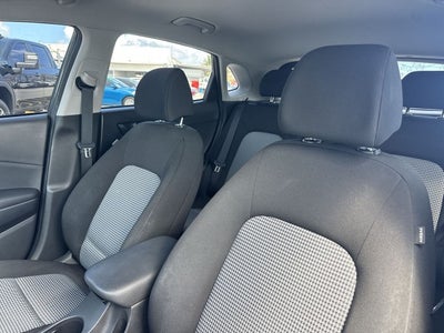2022 Hyundai Kona SE