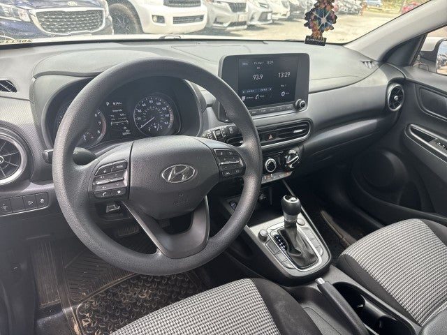 2022 Hyundai Kona SE