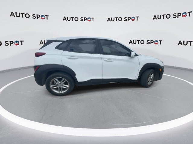 2022 Hyundai Kona SE