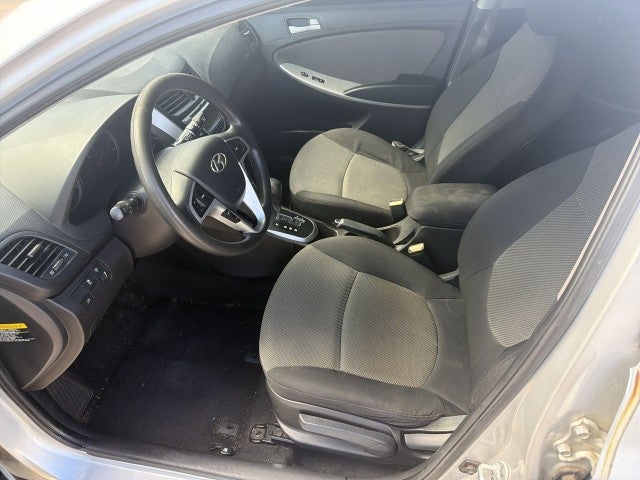 2013 Hyundai Accent GS