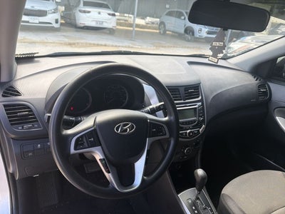 2013 Hyundai Accent GS