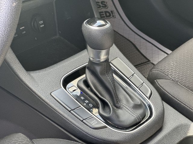 2020 Hyundai Elantra GT Auto