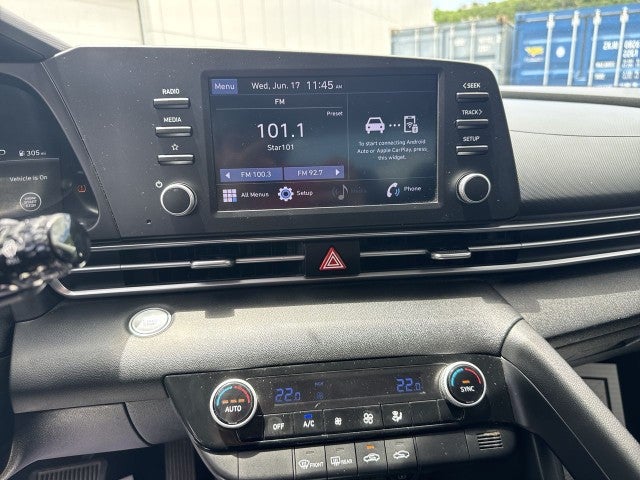 2022 Hyundai Elantra SEL