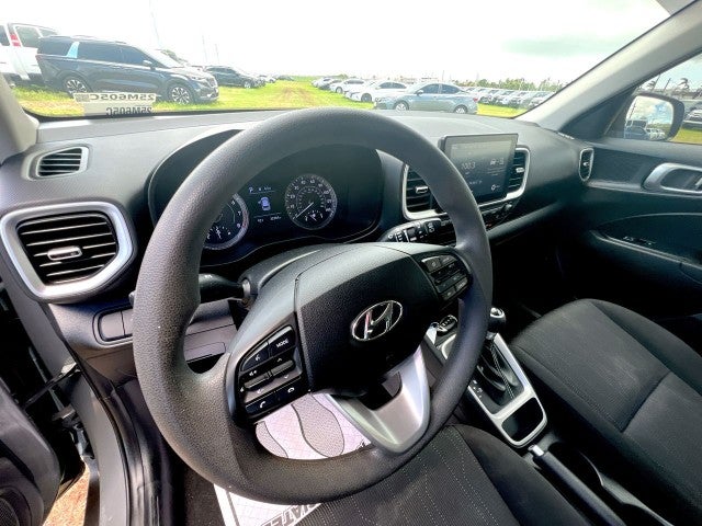 2022 Hyundai Venue SEL