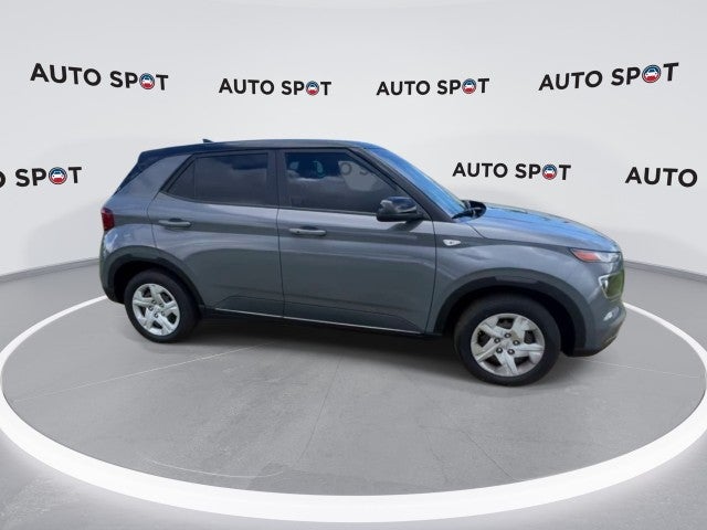2022 Hyundai Venue SEL