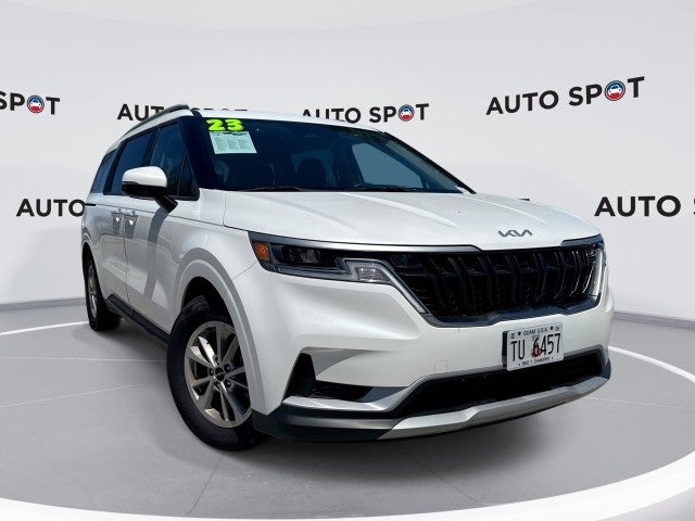 2023 Kia Carnival LX