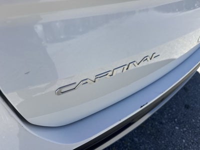 2023 Kia Carnival LX