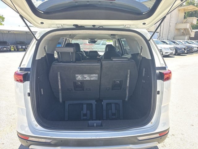 2023 Kia Carnival LX