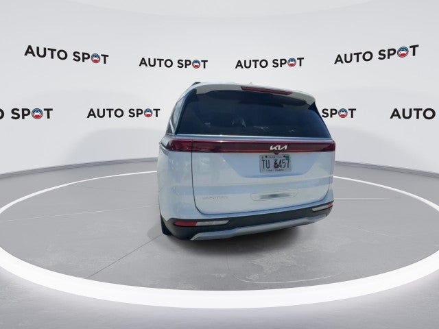 2023 Kia Carnival LX