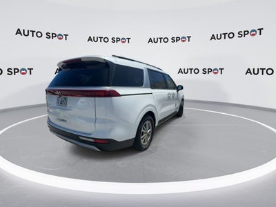 2023 Kia Carnival LX