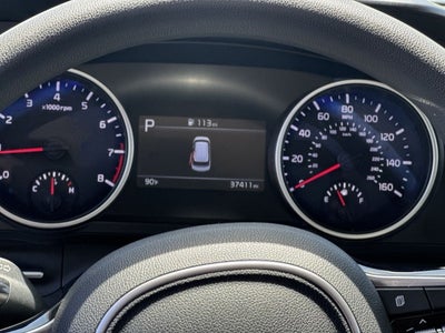 2023 Kia Carnival LX