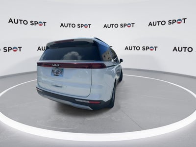2023 Kia Carnival LX