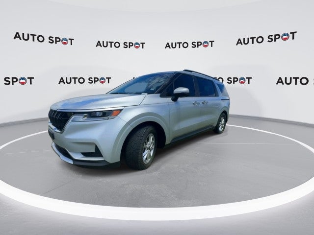 2023 Kia Carnival LX