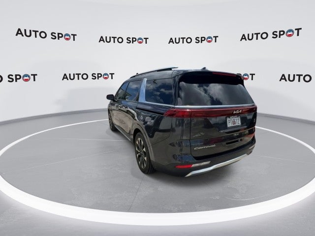 2022 Kia Carnival EX