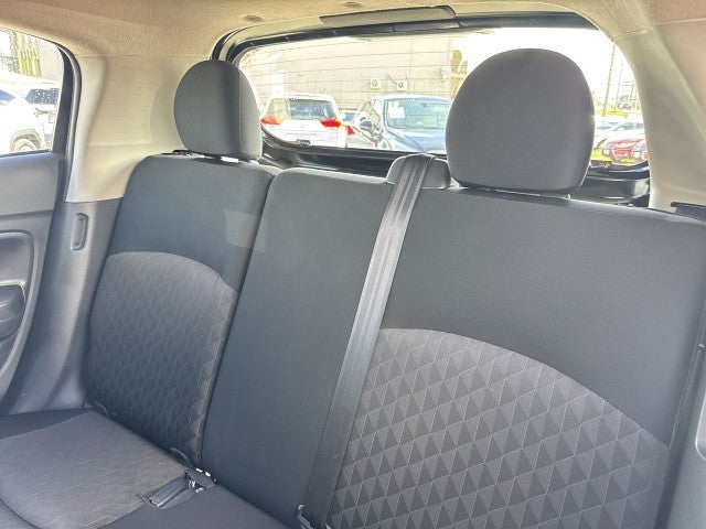 2022 Mitsubishi Mirage ES